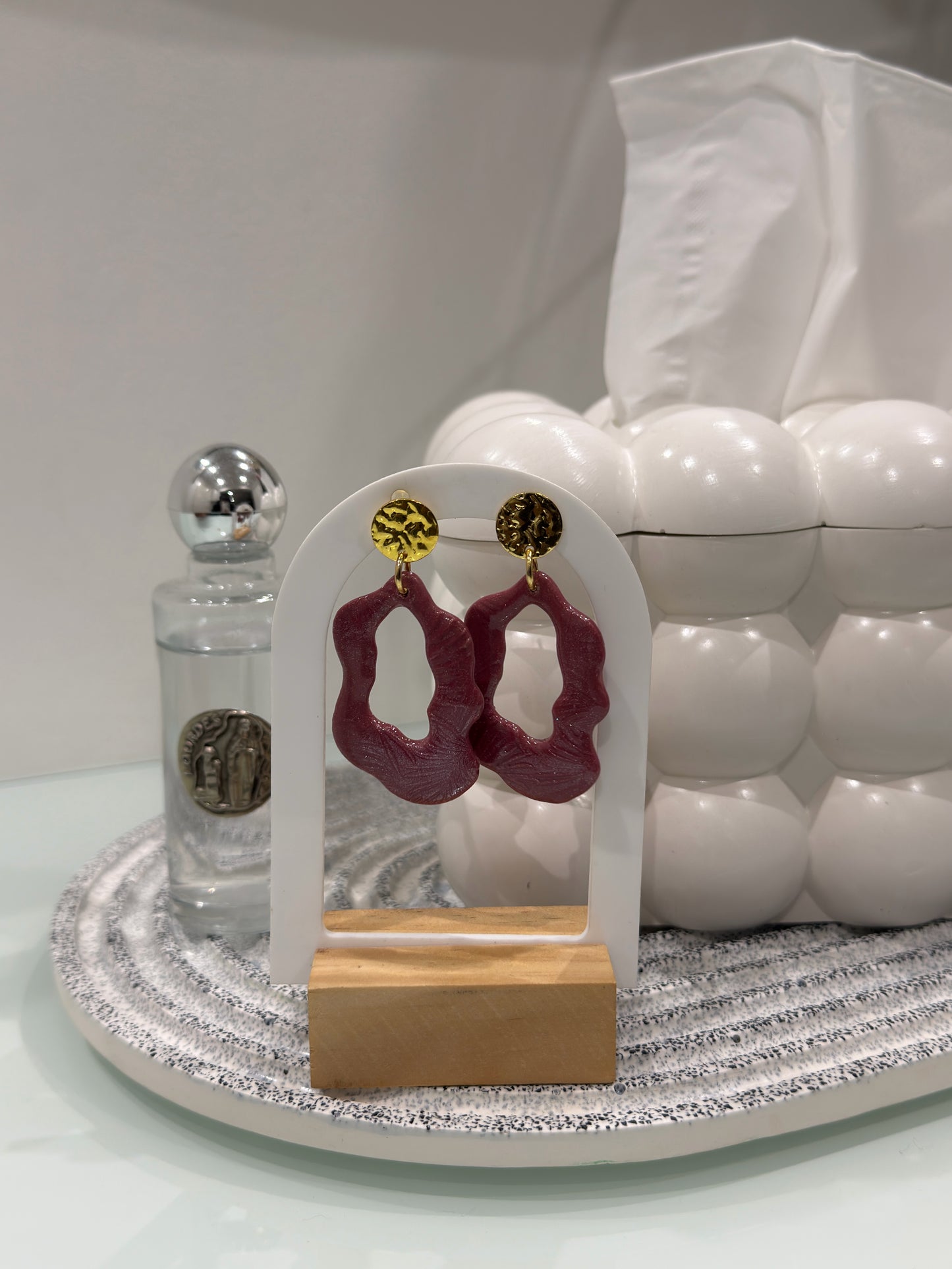 Boucles d’oreilles bordeaux