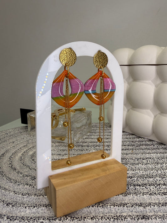 Boucles d’oreilles colorées & doré (forme organique avec chaînes)